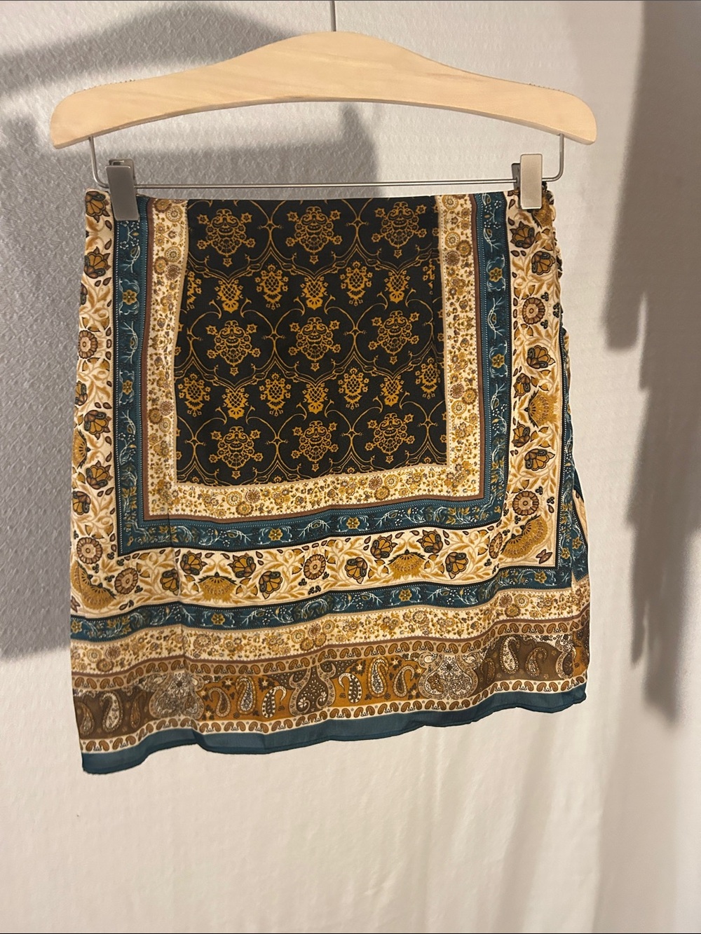 Vici Paisley Tile-Print Mini Skirt in Mustard, Teal, Black